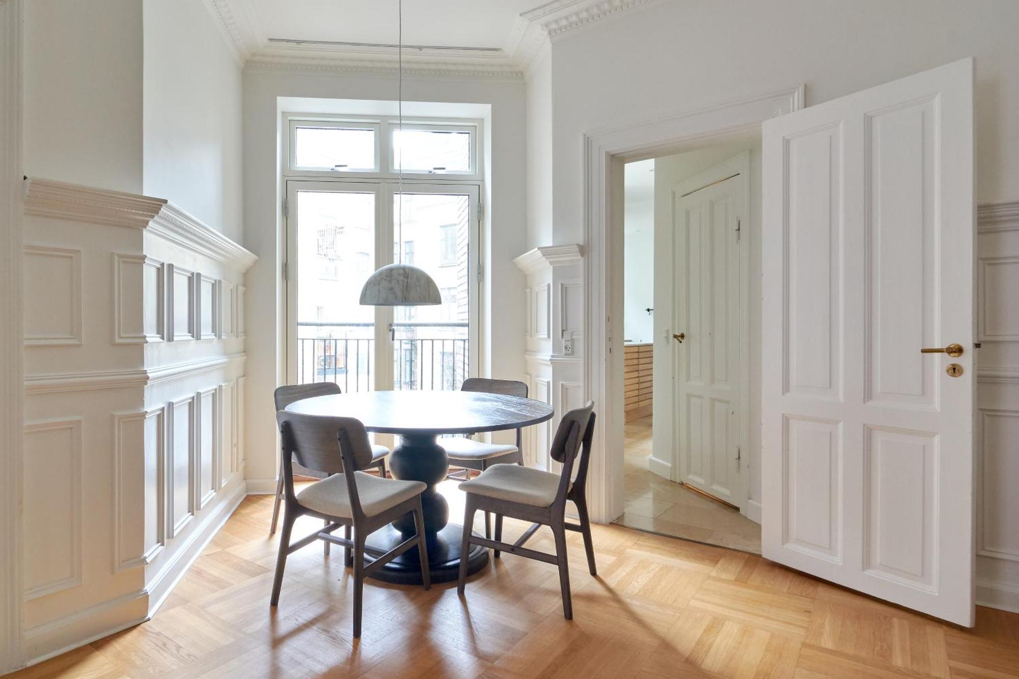 Spacious 3 Bedroom Manor Flat Next To Tivoli Köpenhamn Exteriör bild